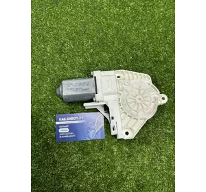 Моторчик склопідйомника передній 8K0959801A Моторчик склопідйомника передній 8K0959801A