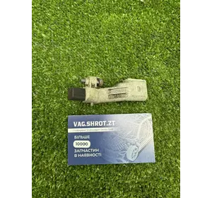 Датчик колінвалу Volkswagen Skoda Audi 03C906433A Датчик колінвалу Volkswagen Skoda Audi 03C906433A