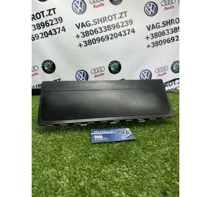 Подушка безпеки колін Superb 3 3V1880841E Подушка безпеки колін Superb 3 3V1880841E