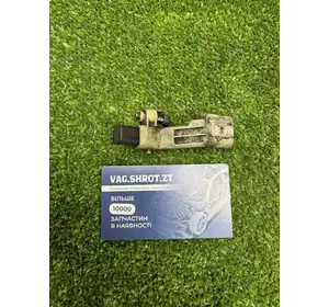 Датчик колінвалу Volkswagen Skoda Audi 045906433A Датчик колінвалу Volkswagen Skoda Audi 045906433A